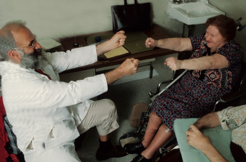 Oliver Sacks with a patient