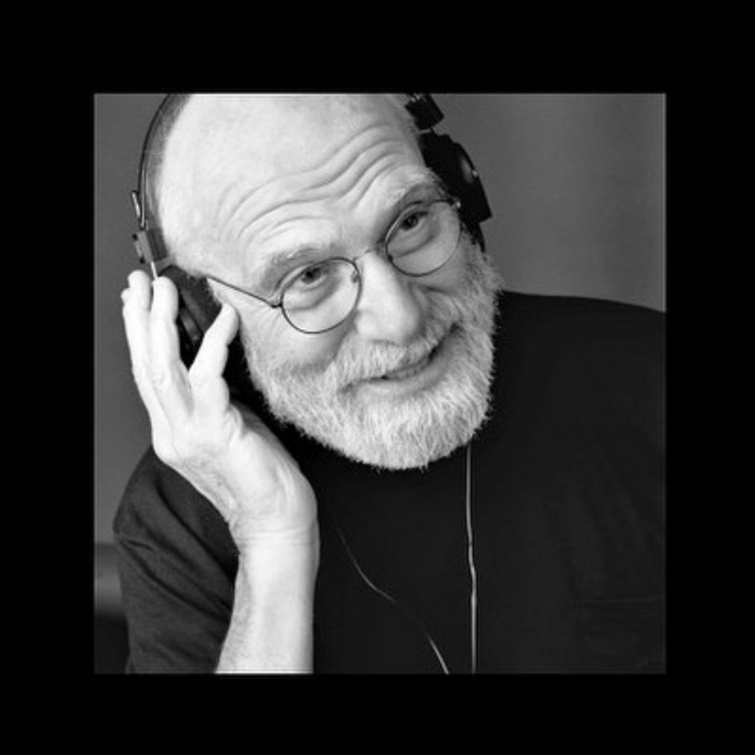 Image of Oliver Sacks wearing headphones